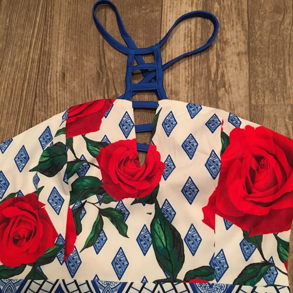 🌺FLORAL MAXI DRESS WITH BOTTOM SIDE SLIT- NEW🌺 - Picture 6 of 8