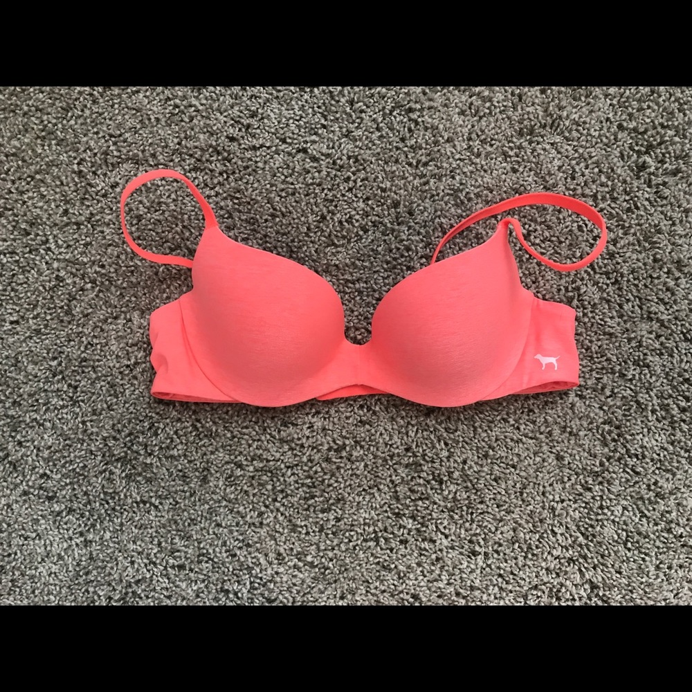 PINK 34A Light lift bra