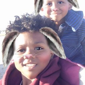 Meet your Posher, Avery