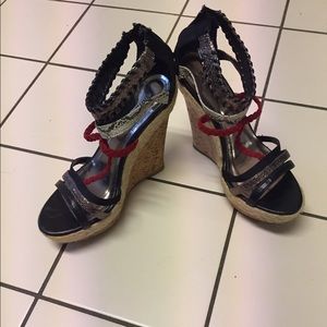 Awesome wedges Multi textures - black- red- bronze