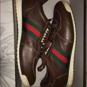 GUCCI SNEAKERS