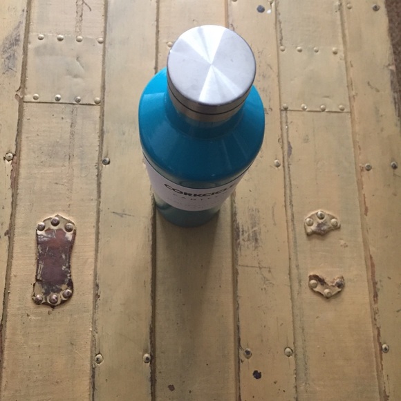 NWT CORKCICLE CANTEEN 24HR COLD WATER BOTTLE 16oz