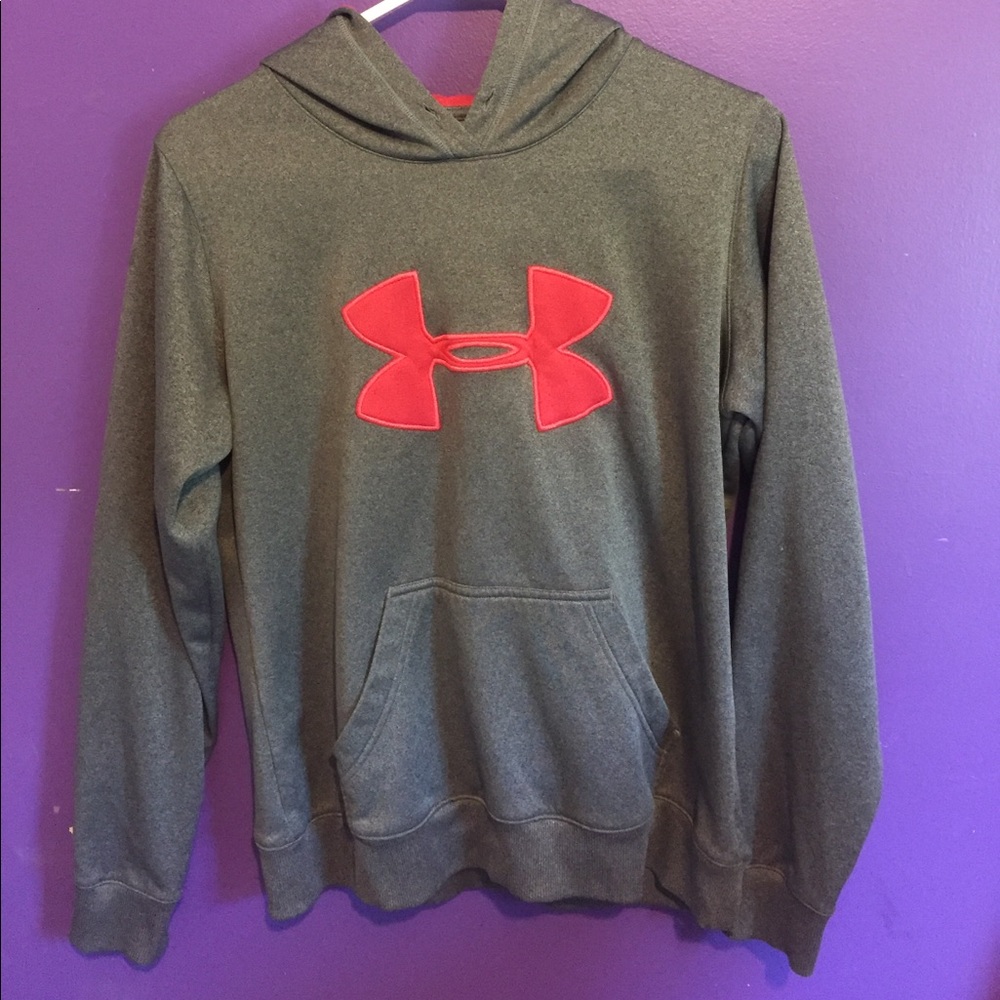 Under Armour Sweatshirt