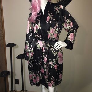Women's Morgan Taylor intimates robe