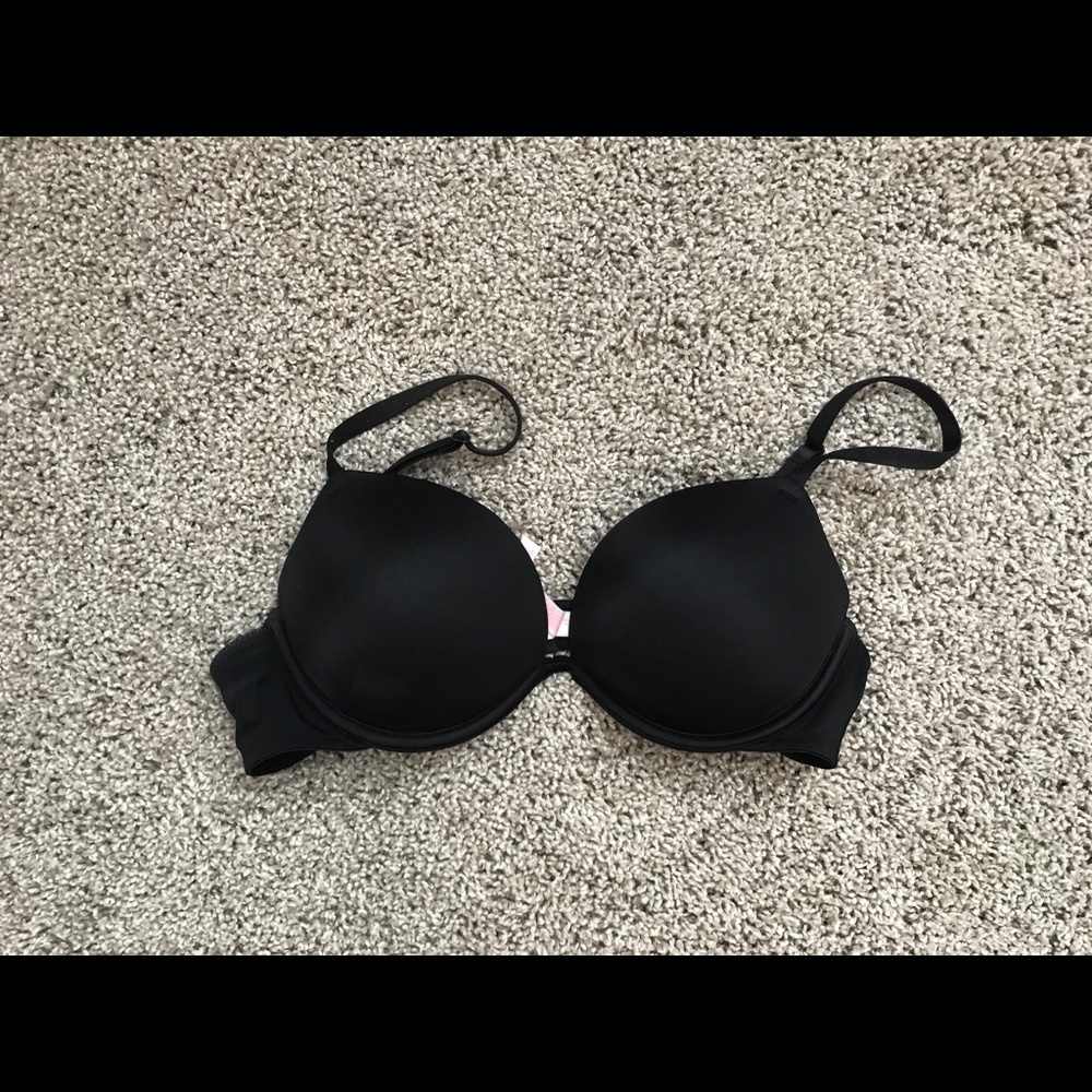 PINK Wear everywhere super push 36A bra
