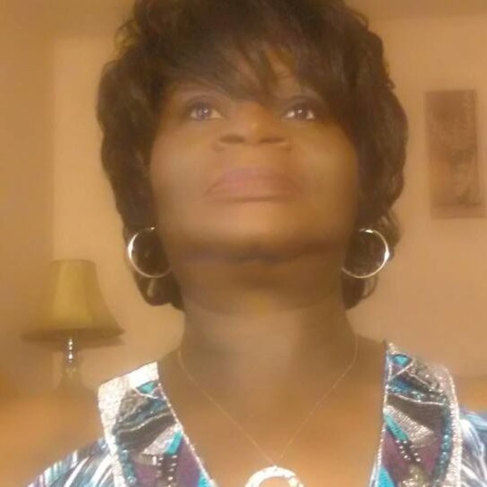 Meet your Posher, Ida