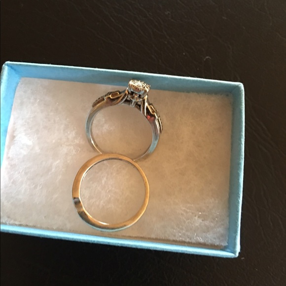 150 - Picture 2 of 6