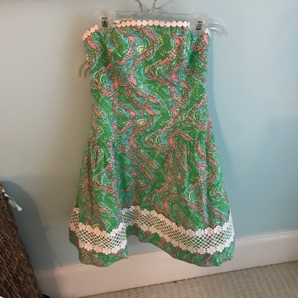 Strapless dress