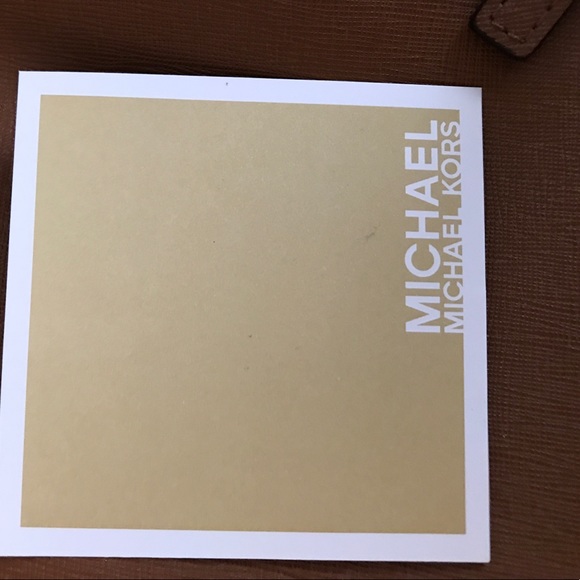 Michael kors purse - Picture 2 of 5