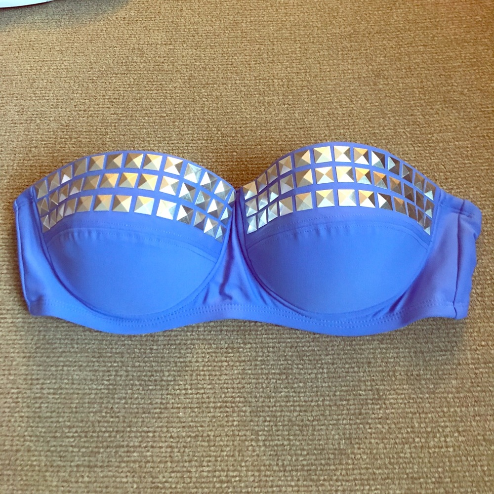 Swimsuit top