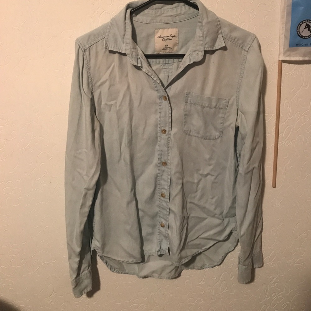American eagle button up