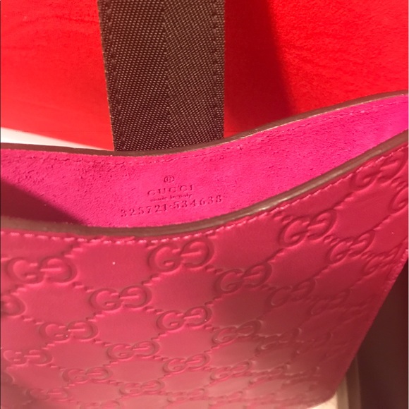 🚫 SOLD GUCCI GUCCISSIMA IPAD MINI SLEEVE - Picture 3 of 8