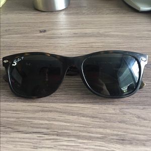 Ray-ban wayfarer tortoise green classic