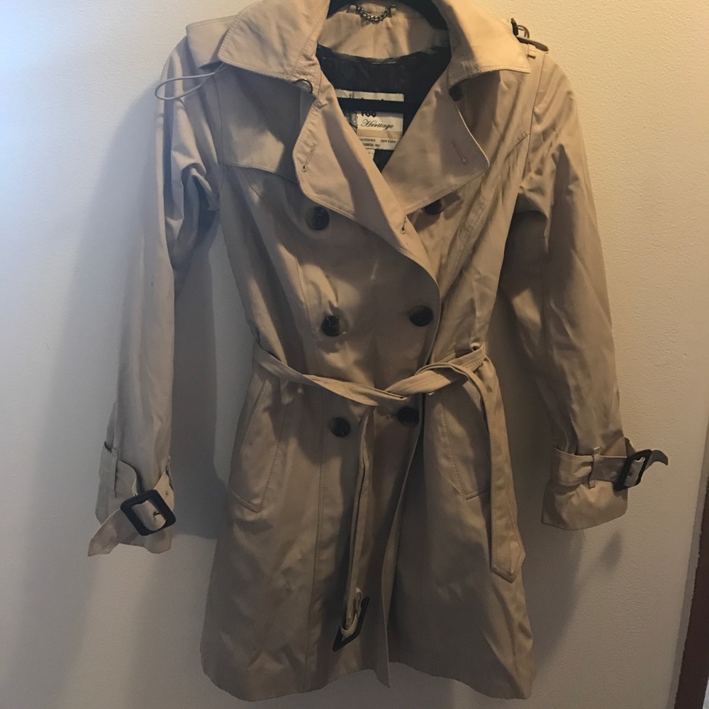 London Fog trench detachable liner and hood
