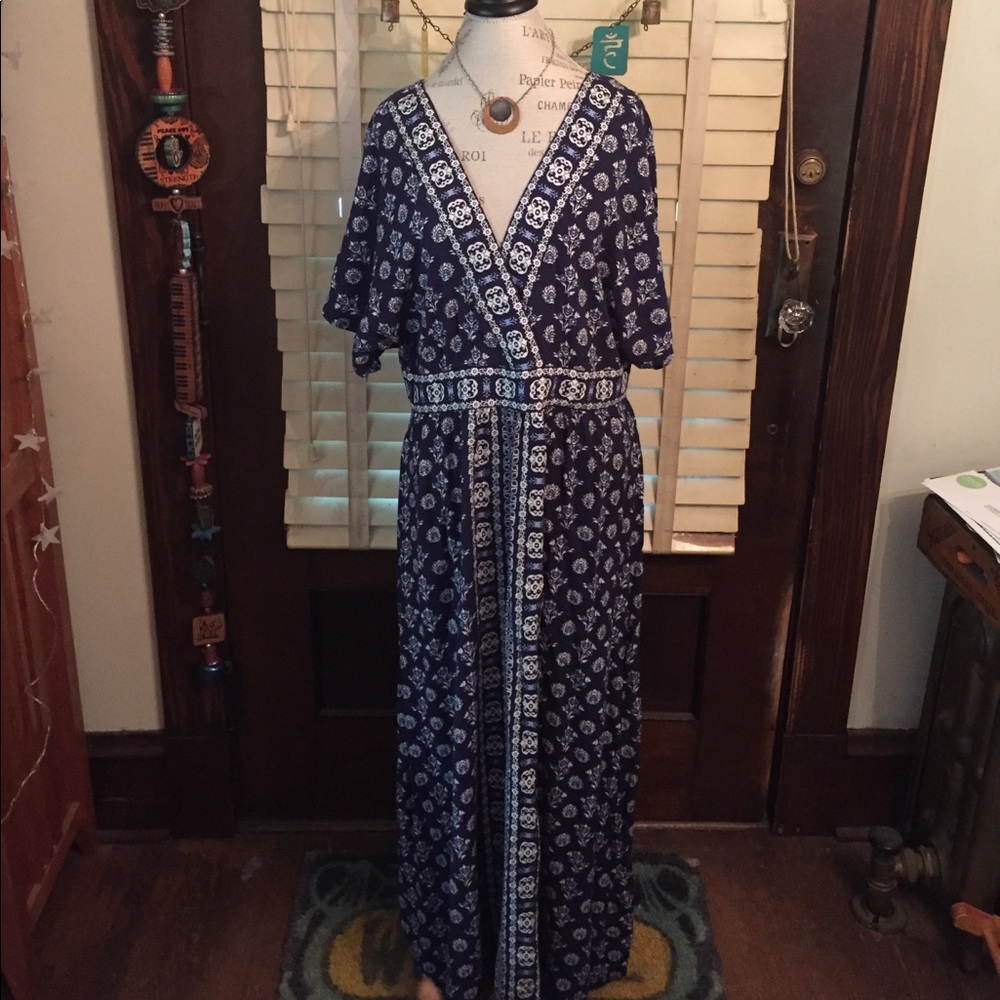 Garnet Hill maxi dress