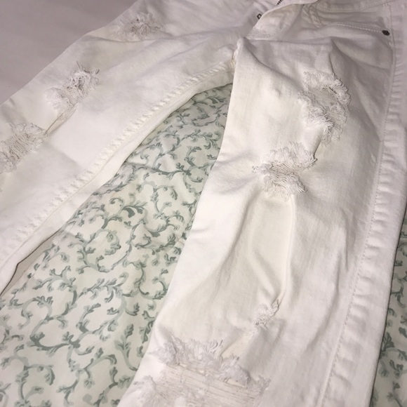 white jeans - Picture 2 of 3