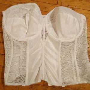 Dominique white corset 46F