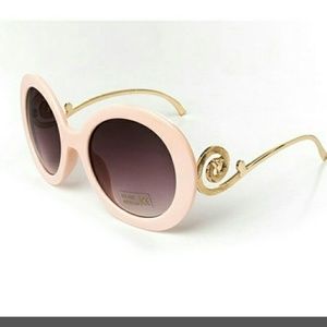 Pink and gold kids fashion sunglasses