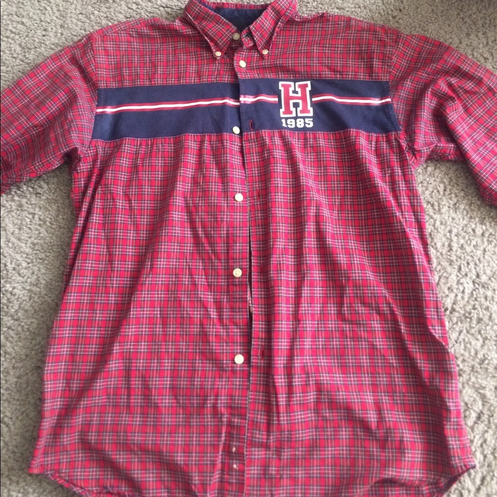 TOMMY HILFIGER BUTTON UP