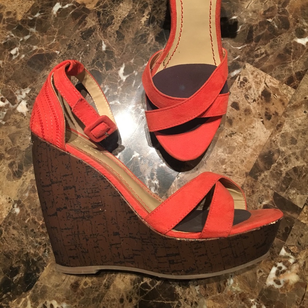 Forever 21 Coral wedges