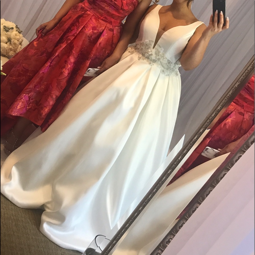 Wedding dress