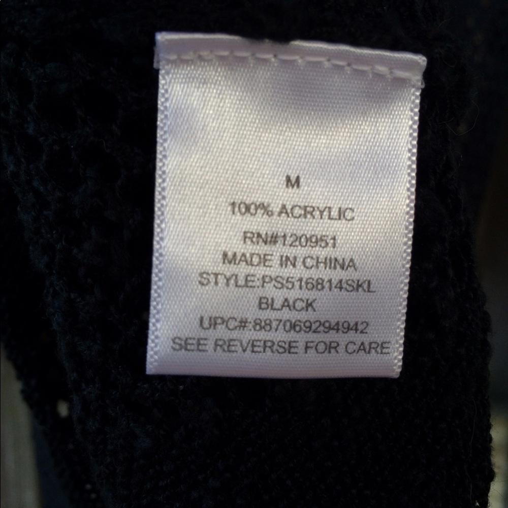 black sweater High-Low  Med - Picture 5 of 7
