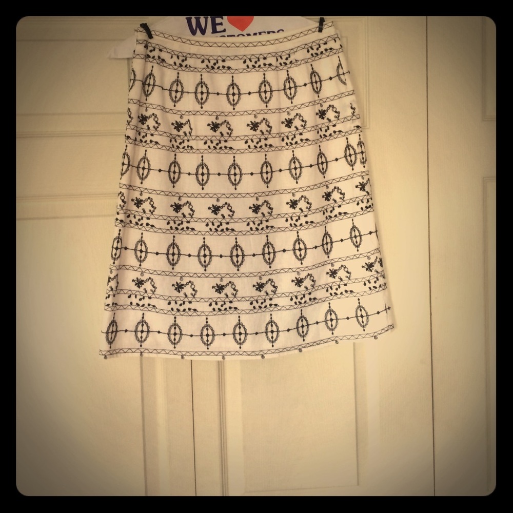 Brown and white 4p skirt from loft