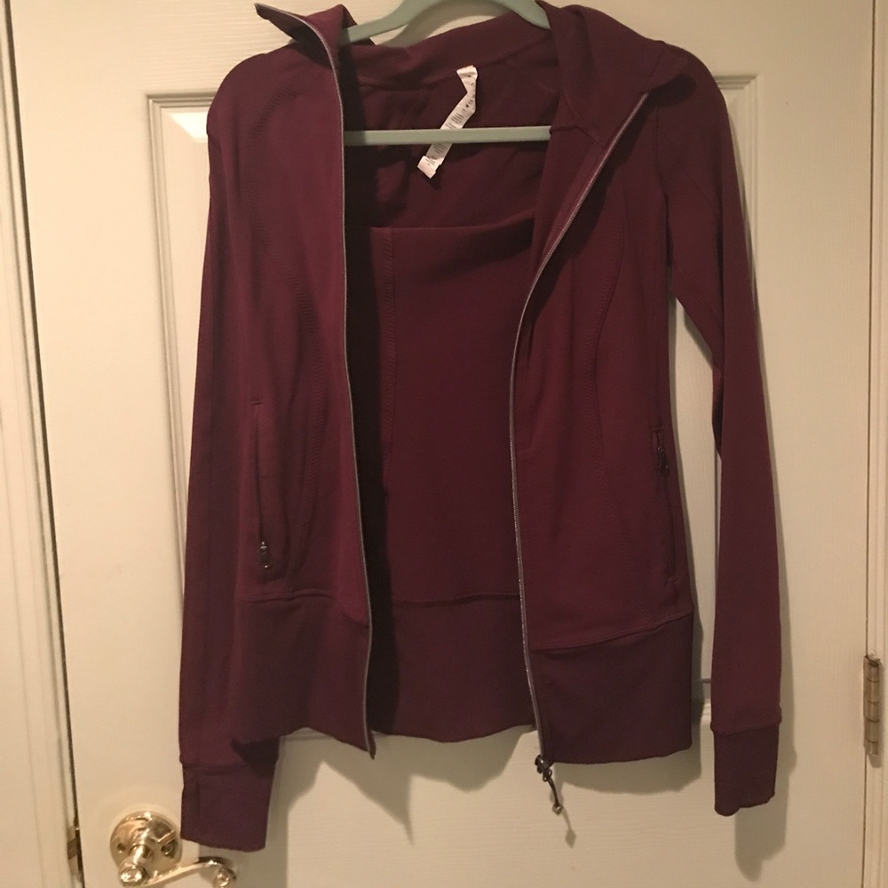 Lululemon maroon zip up