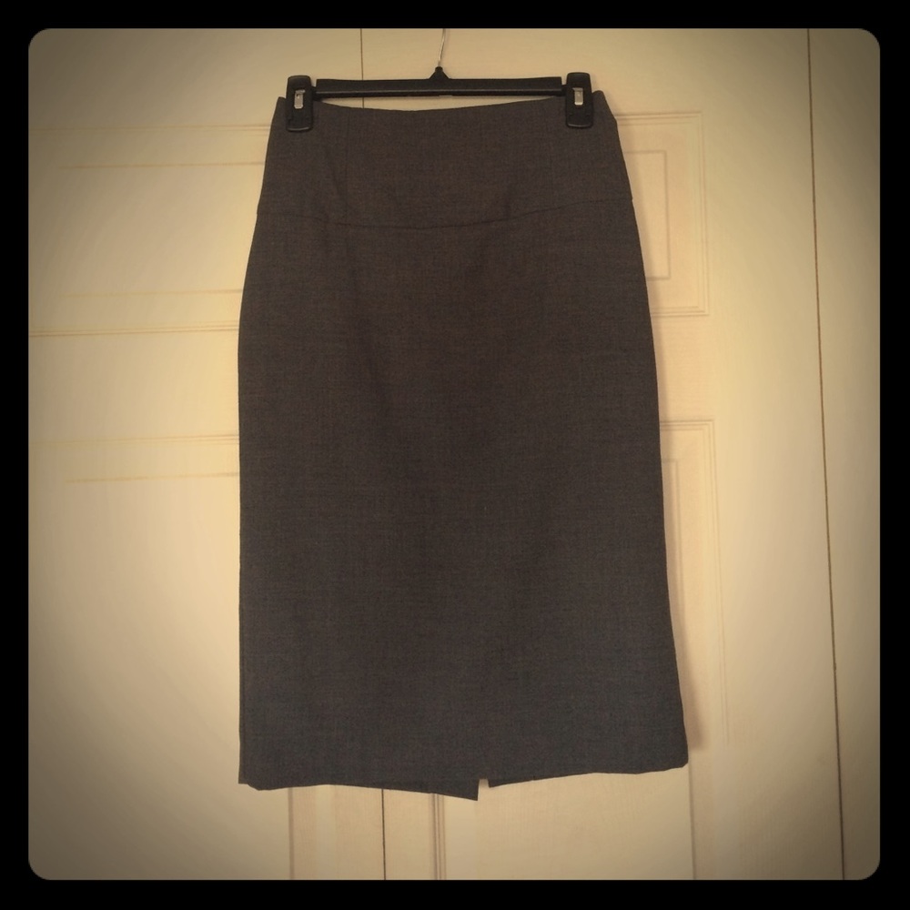 2P gray pencil skirt from Worthington
