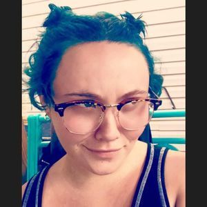 Meet your Posher, Michaela