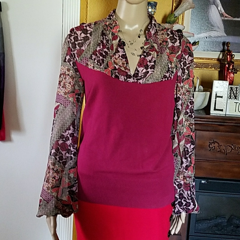 Sale 🎉🎉15% off Sheer and sweater look blouse