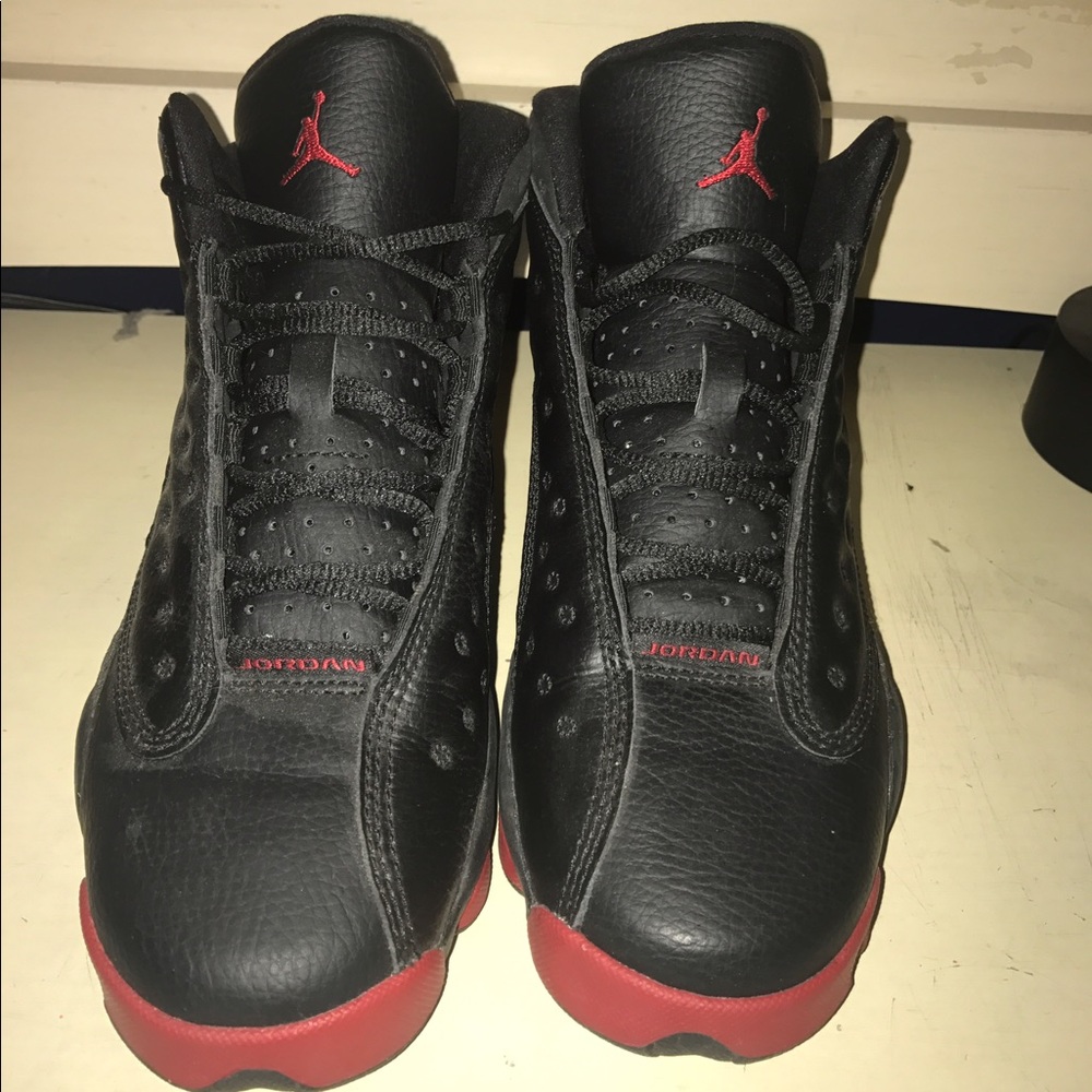 Black and Red air Jordan 13's - Picture 2 of 4