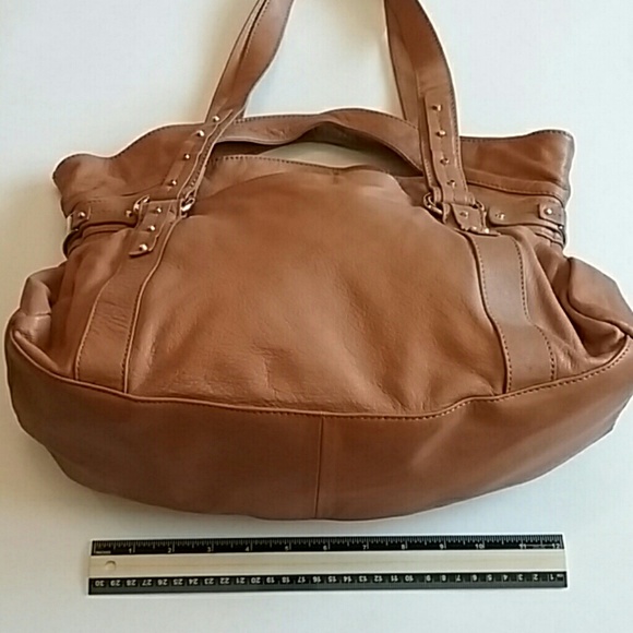 80 off Cole Reaction Handbags Like new! Huge Cole