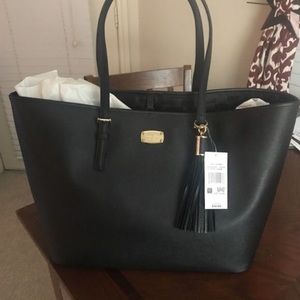 NEW! Micheal Kors bag with tags! And keychain