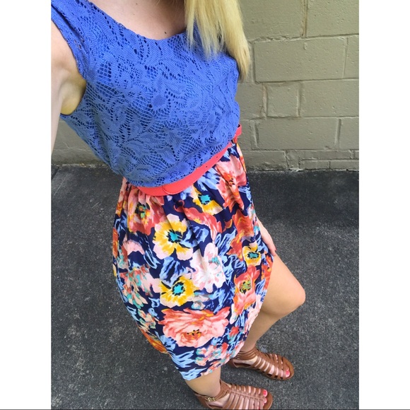 SMALL blue and orange floral belted dress - Picture 2 of 2