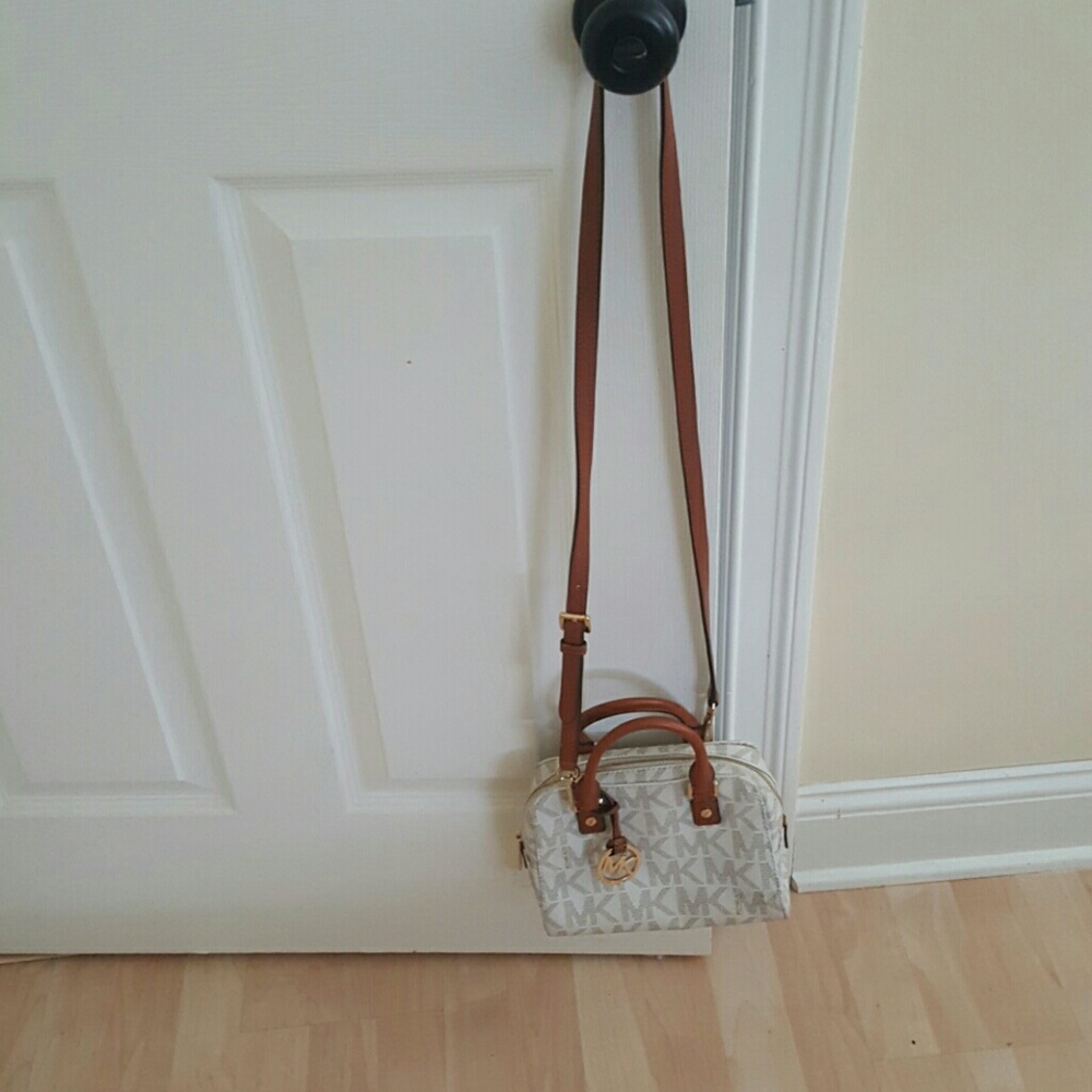 Michael Kors Vanilla Crossbody Satchel