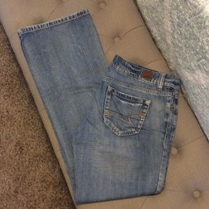 AEO jeans