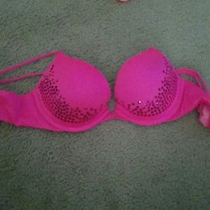 Victoria secret very sexy push up bra 34b