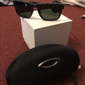 Oakley sunglasses