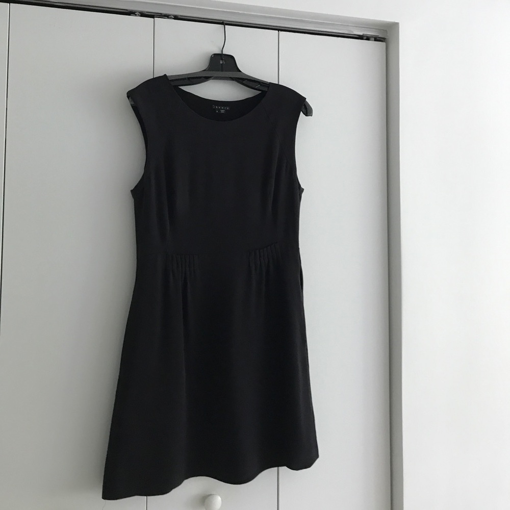 Little black dress from theory size 6