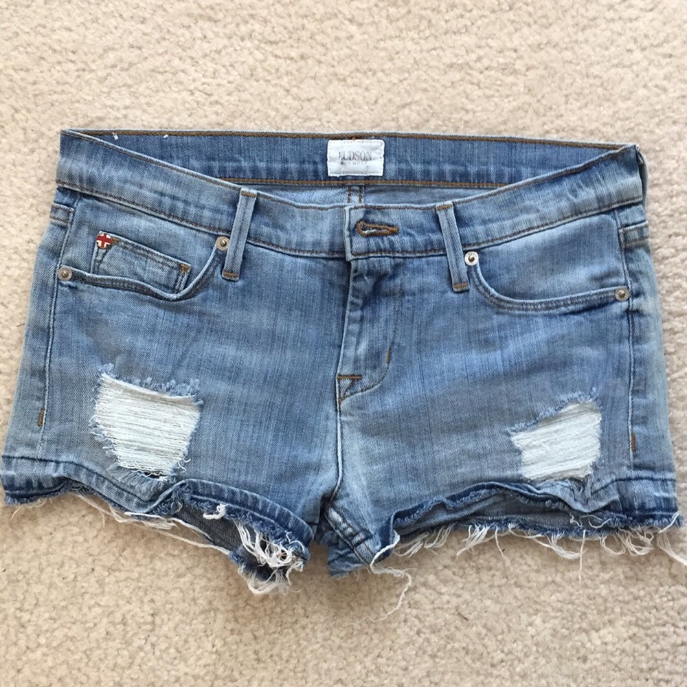 Hudson amber fray hem shorts