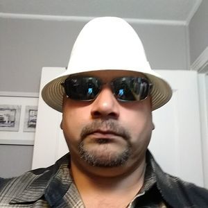 Meet your Posher, Roy