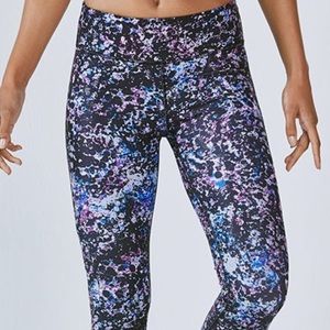 ❌SOLD❌ Fabletics Salar Capri Leggings