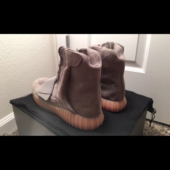 Yeezy 750 grey gum