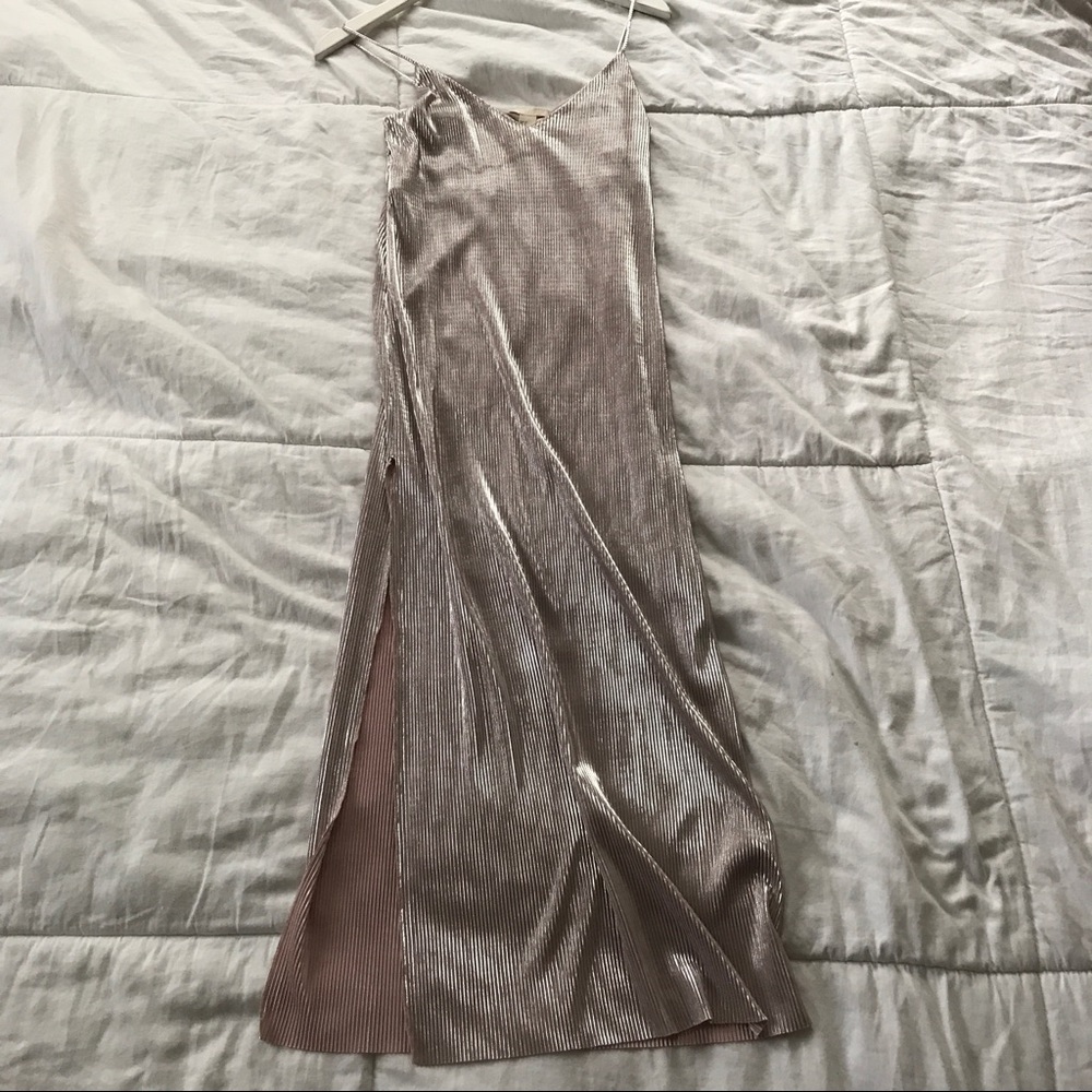 NWT Pink/Silver metallic ribbed midi-dress