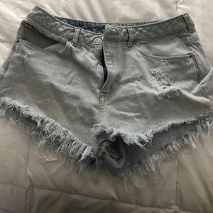 Light denim shorts