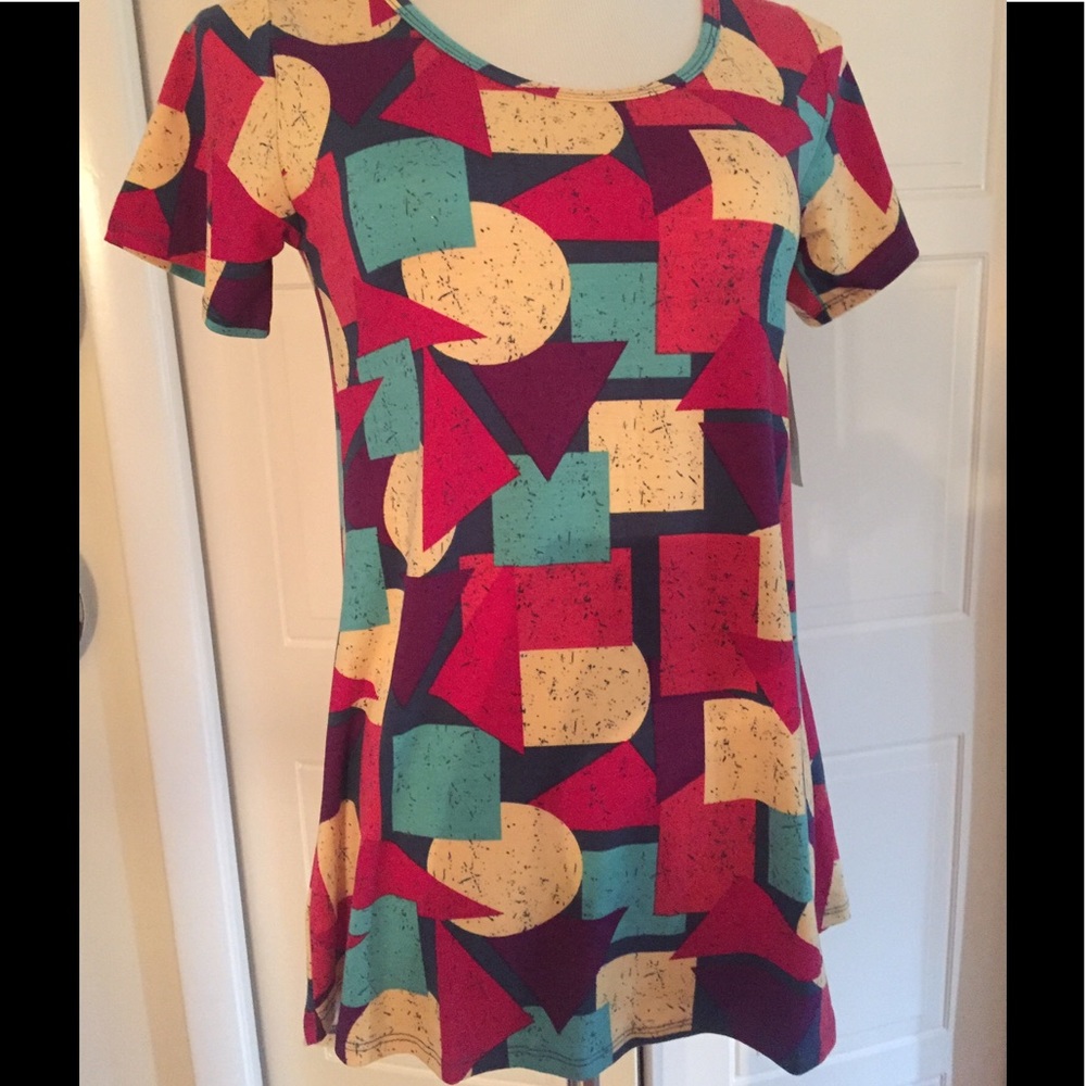 LuLaRoe Classic tee