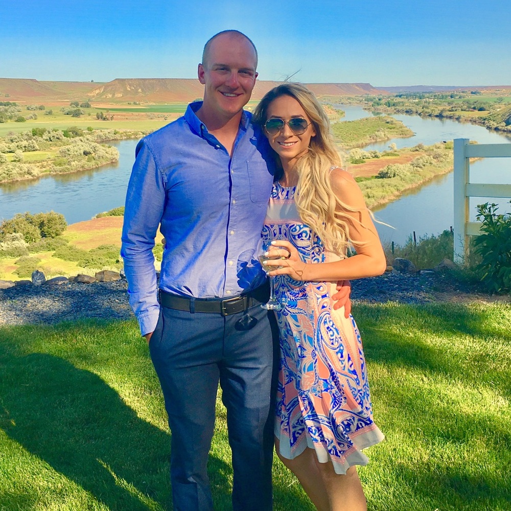 Meet your Posher, Danielle