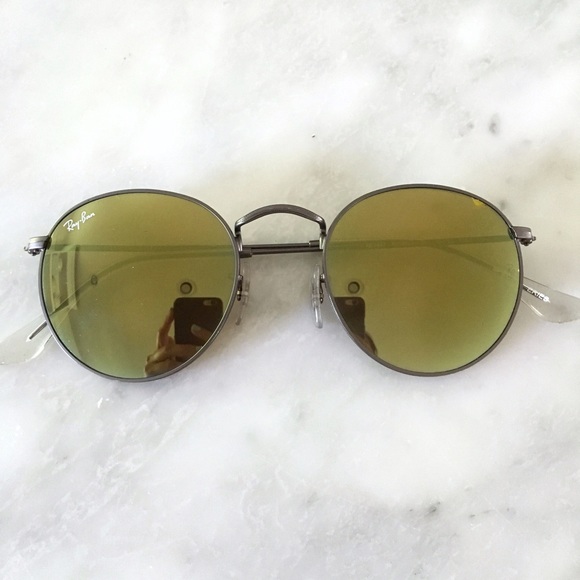 Ray-Ban Accessories - HP! Ray-Ban Round Yellow Flash Lens Sunglasses
