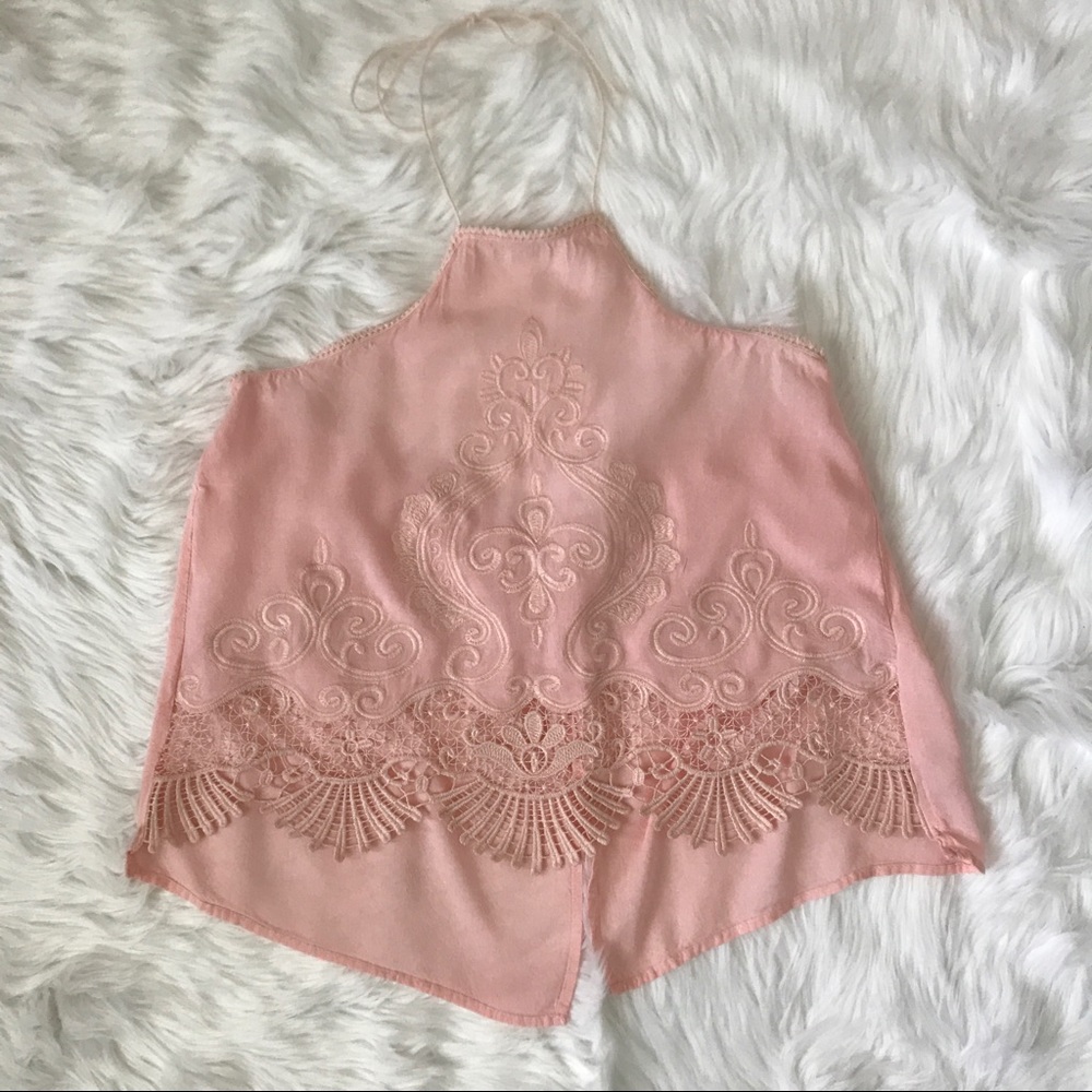 PINK LACE AND EMBROIDERED HALTER TOP sz. SM